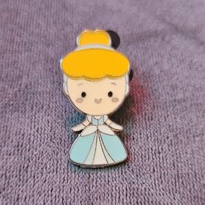 Disney Pin Cinderella - Princess Cutie Collection